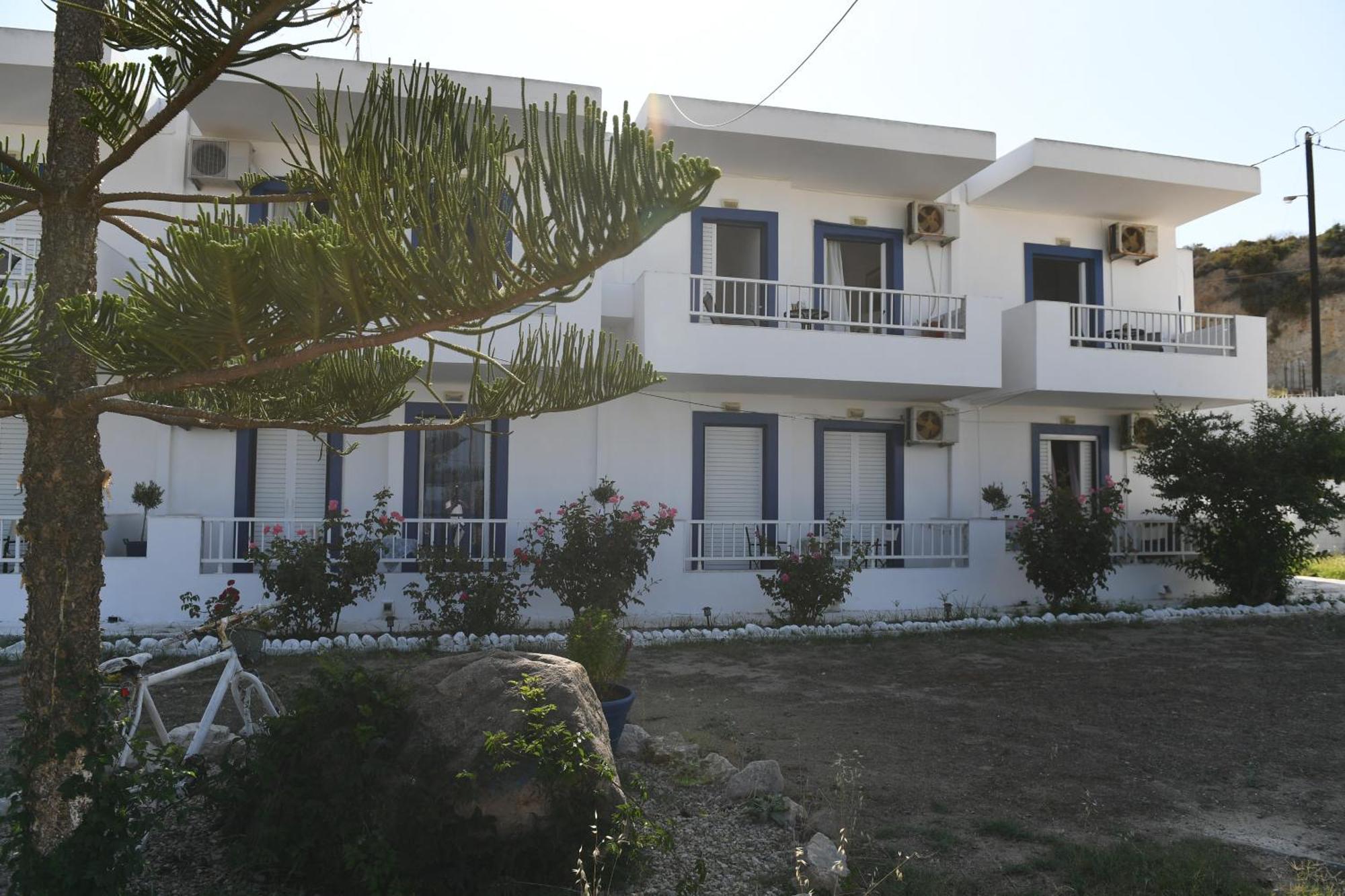Mimis Apartments Kefalos  Екстер'єр фото